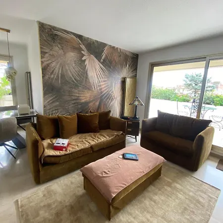 Sur Le Toit Au Centre De *